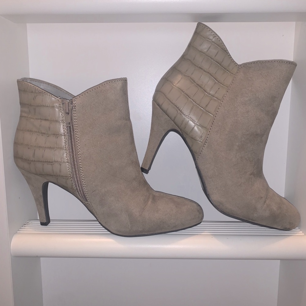 Express heeled booties